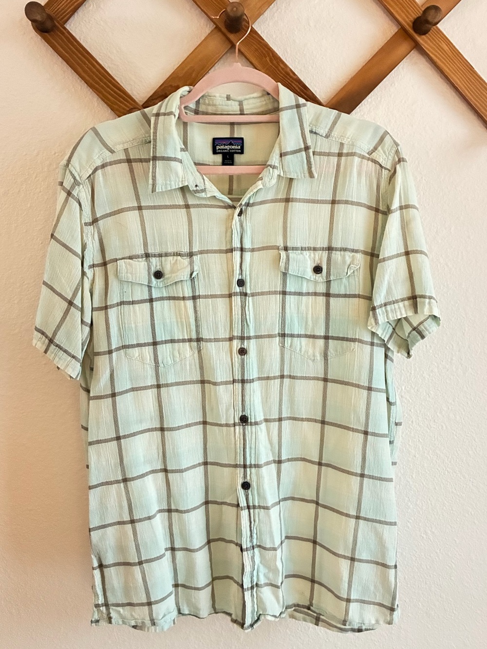 Patagonia Light Mint Plaid Short-Sleeve Button-Down Linen Blend Shirt L